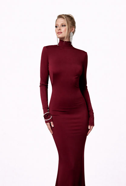 Open back fitted dress gown red